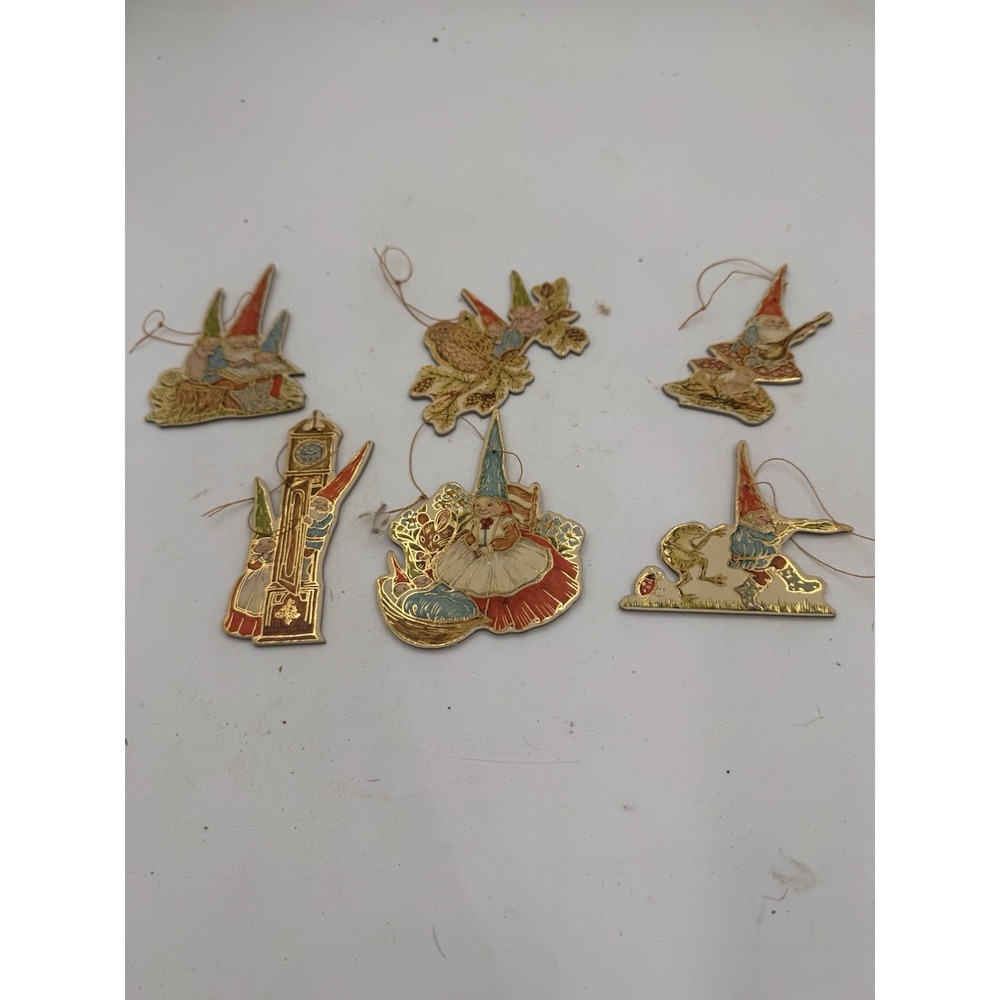 6 vintage 1980 Merrimack Pub Corp cardboard ornaments! sweet whimsical graphics!